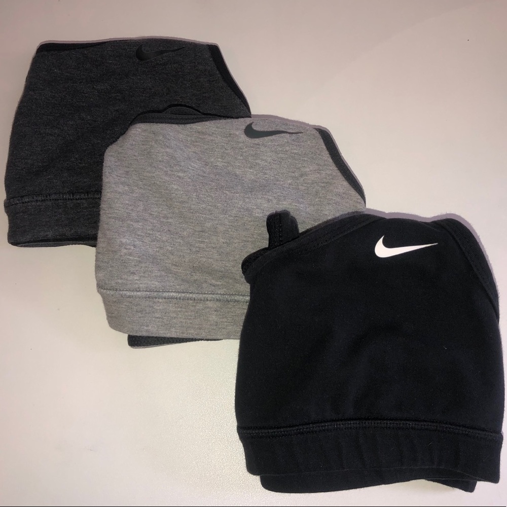 Nike Reversible Sports Bra Bundle
